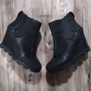 Sorel Black Ankle Boots